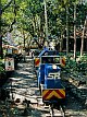 カランブン・ワイルドライフ・サンクチュアリの園内を走るミニ列車
